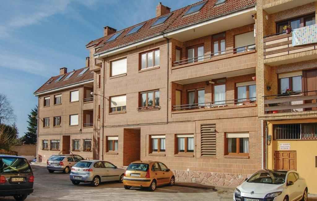 Casa Montse - Derecha Apartment Colombres Luaran gambar